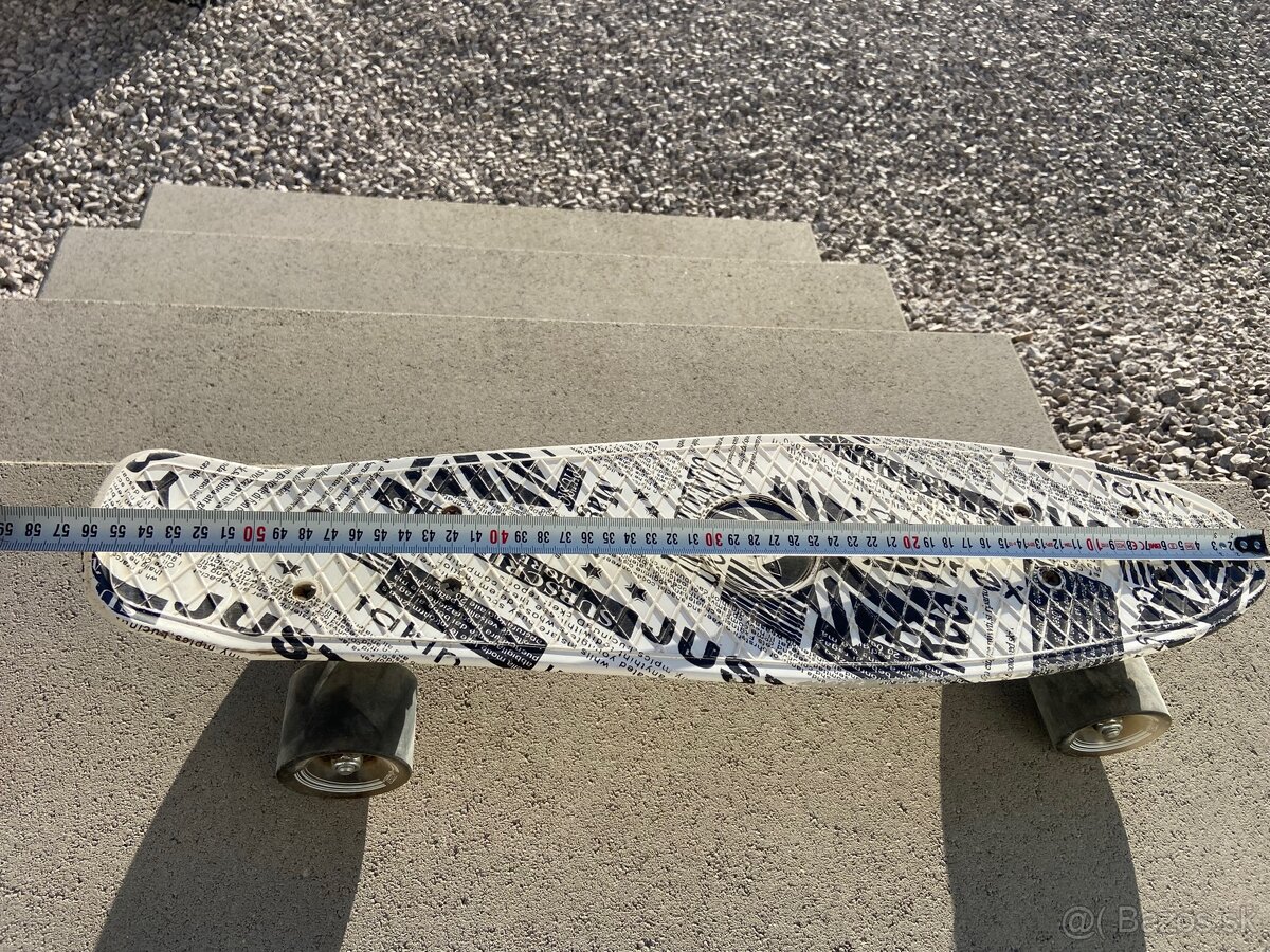 Skateboard