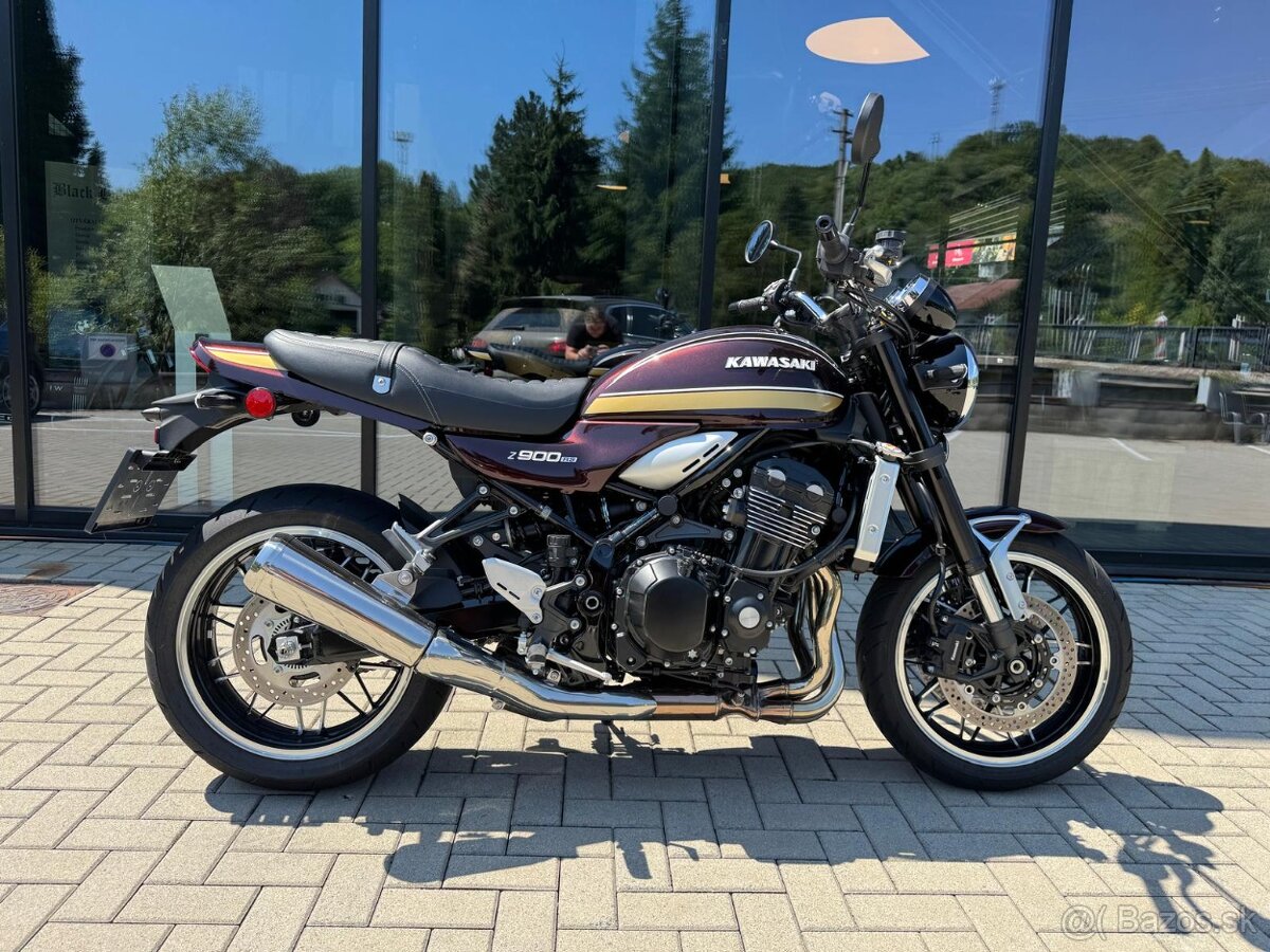 KAWASAKI Z900RS