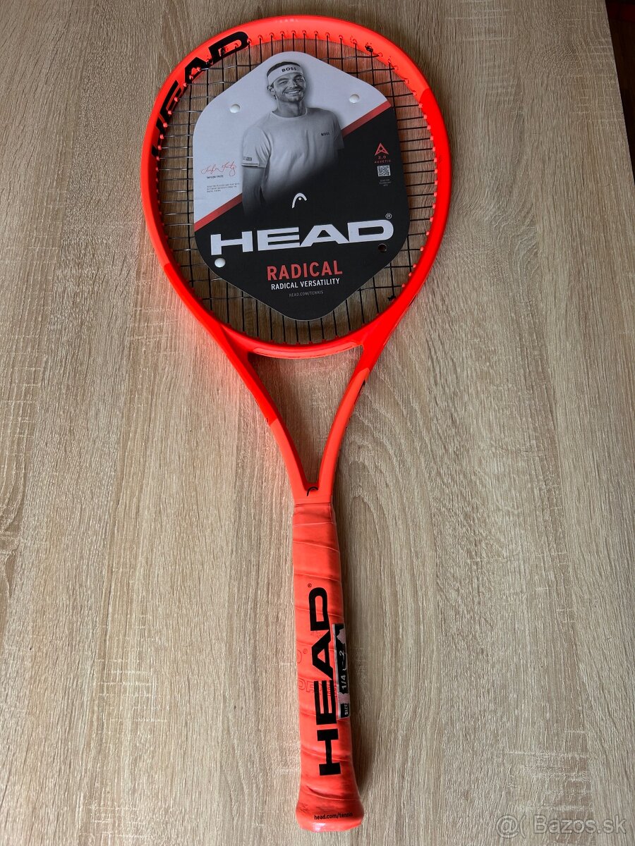 TENISOVÁ RAKETA HEAD RADICAL TEAM L 2025 (vypletená)