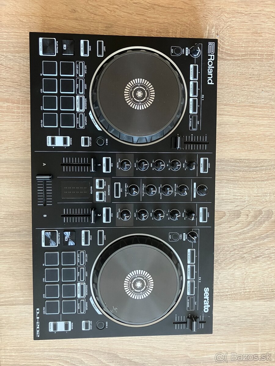 DJ konzola Roland DJ 202