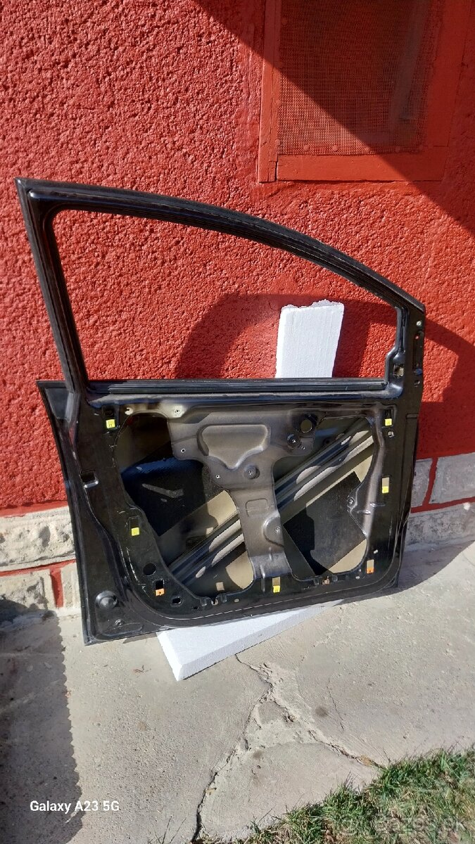 Seat altea dvere
