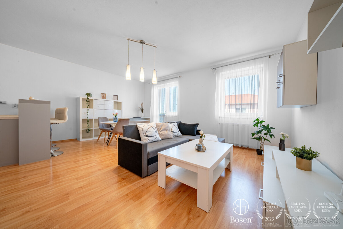 2-izb. byt, balkón, 66 m², Záhradnícka, Dunajská Streda