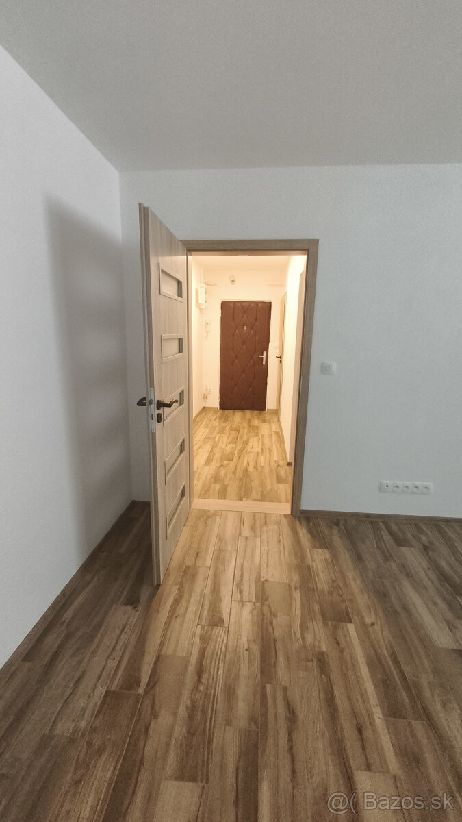 Prenájom 1-izbový byt Nitra Staré Mesto