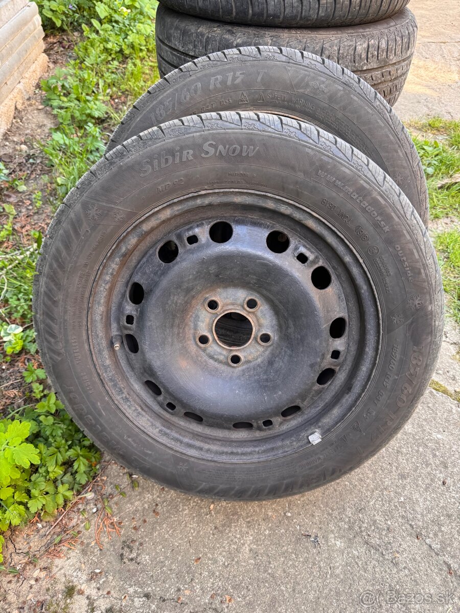 Predám disky r15 +8 pneumatík letné/zimné 185/60