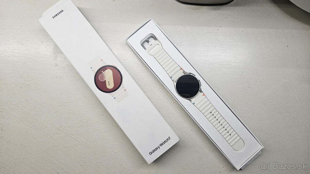 Smart hodinky Samsung Galaxy Watch 7 40mm LTE - nové