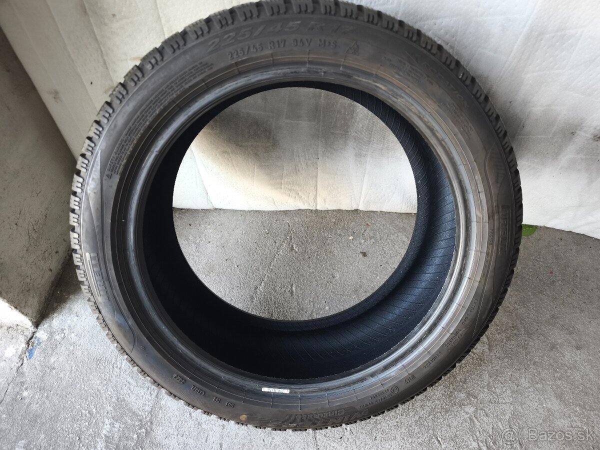 225/45 r17 zimná pneumatika Pirelli Cinturato Winter 2