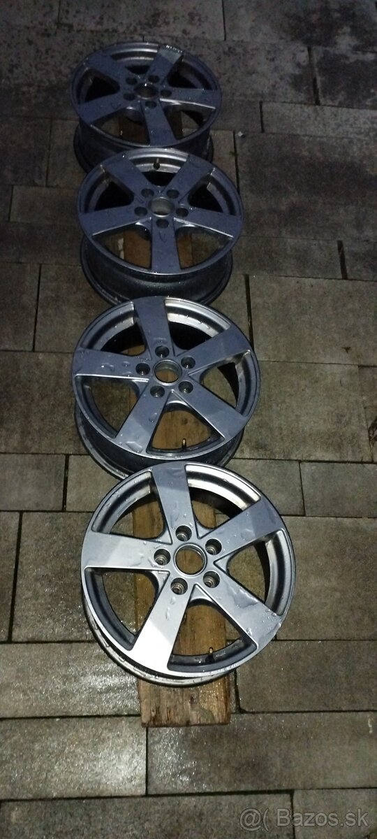 4ks DEZENT 5x114,3 elektrony