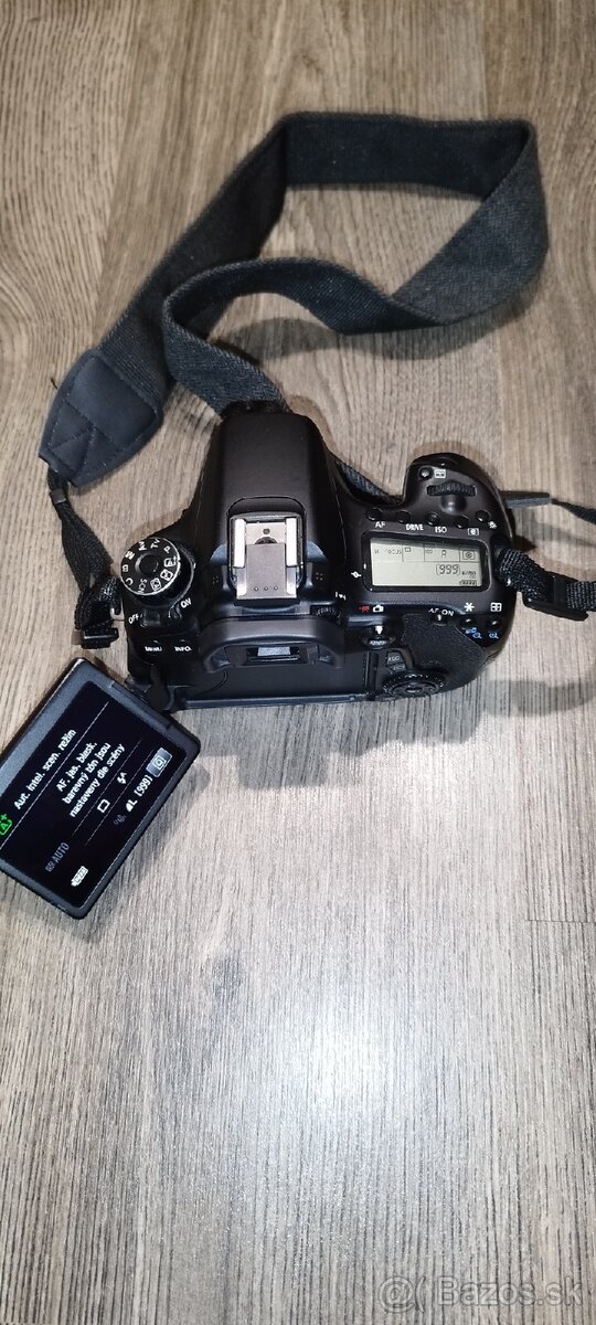 REZERVOVANÉ - CANON EOS 70 D plus príslušenstvo