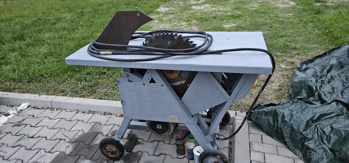 Predam tovarensky cirkular