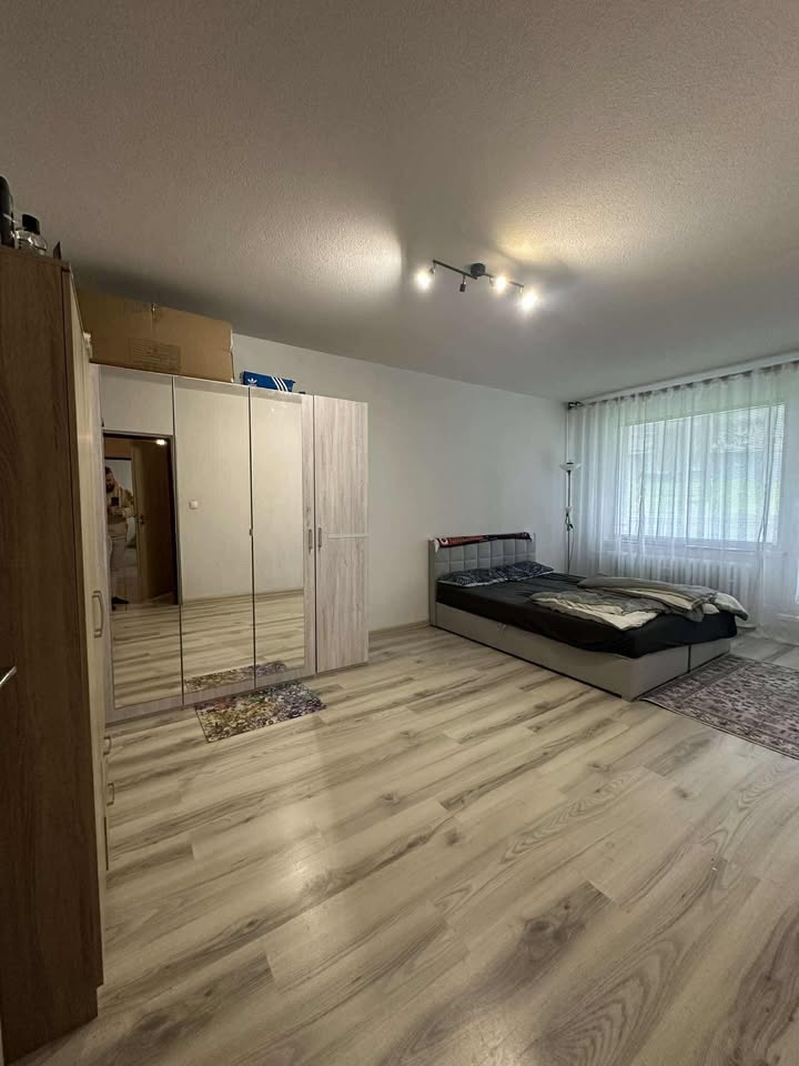 Prenájom 2 izbový byt