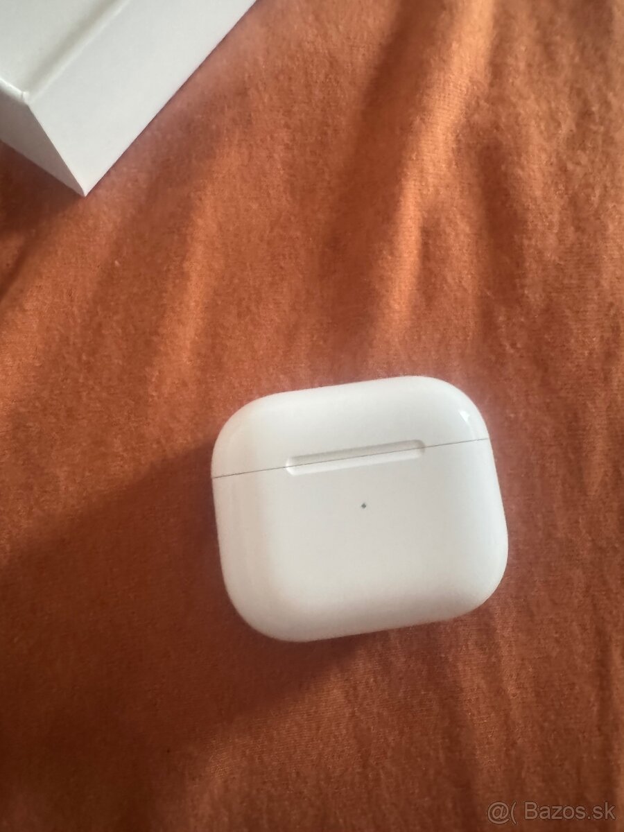 AirPods (3rd. Generation)