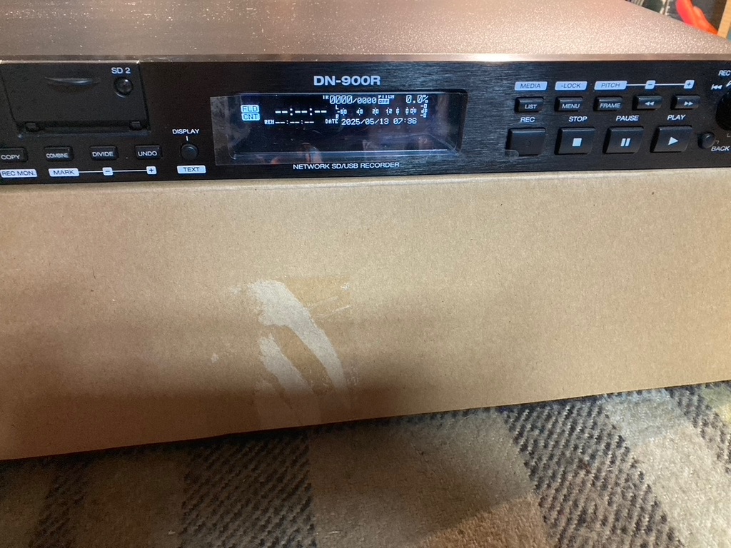 Denon DN-900R