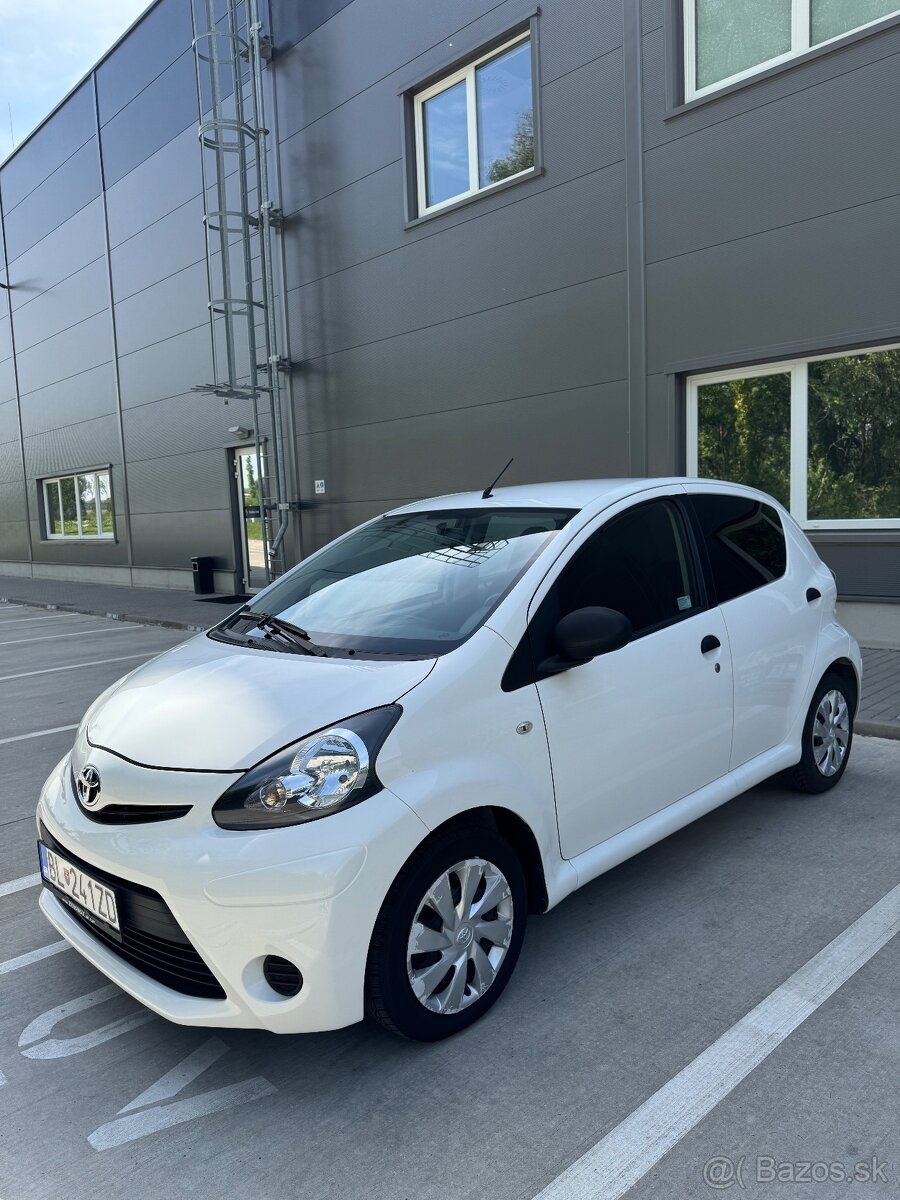 Toyota Aygo 1.0 VVT-i 5M/T 5D