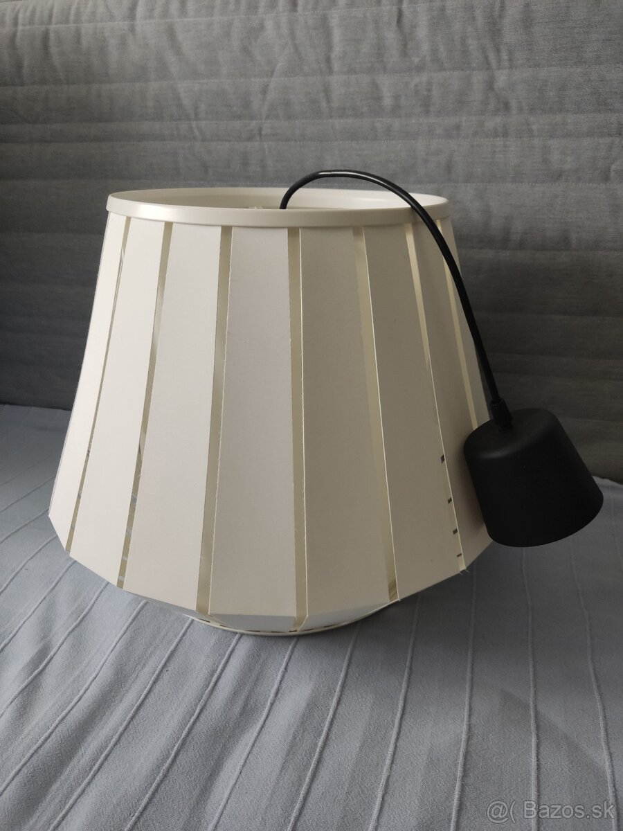 predám závesnú lampu