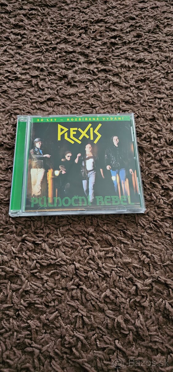 Plexis...