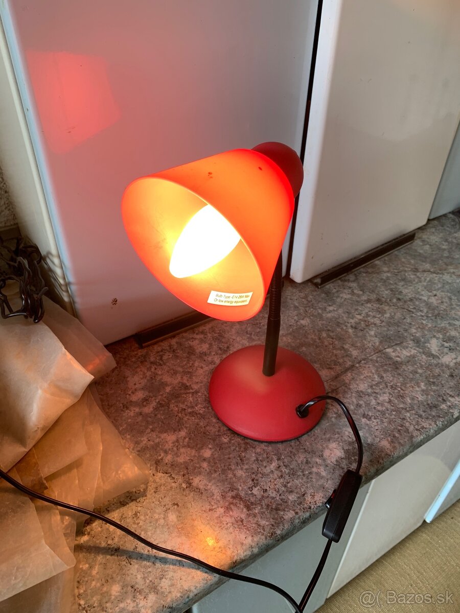 stolova lampa