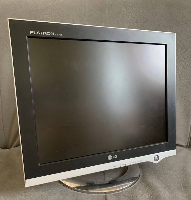 LG Flatron monitor