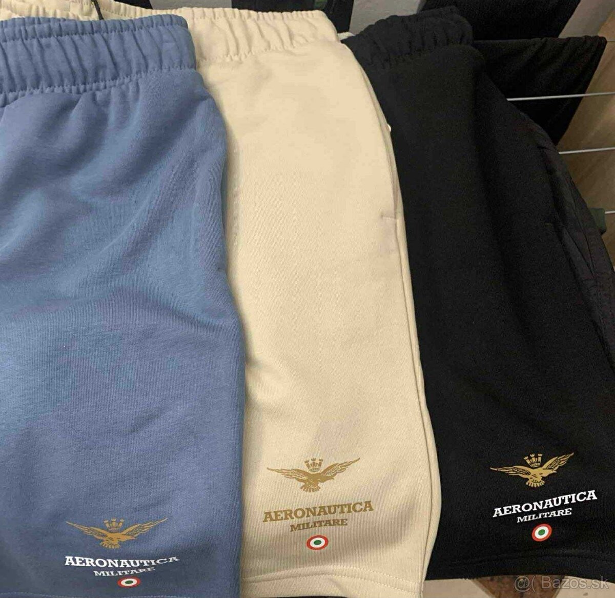 Predám pánske teplakove kraťasy Aeronautica Militare