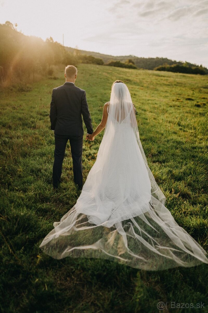 Hladký svadobný závoj Poirier