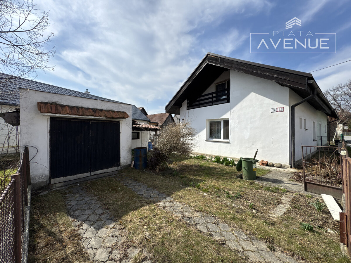 Piata Avenue | Rodinný domček v pôvodnom stave - Hôrky | + V