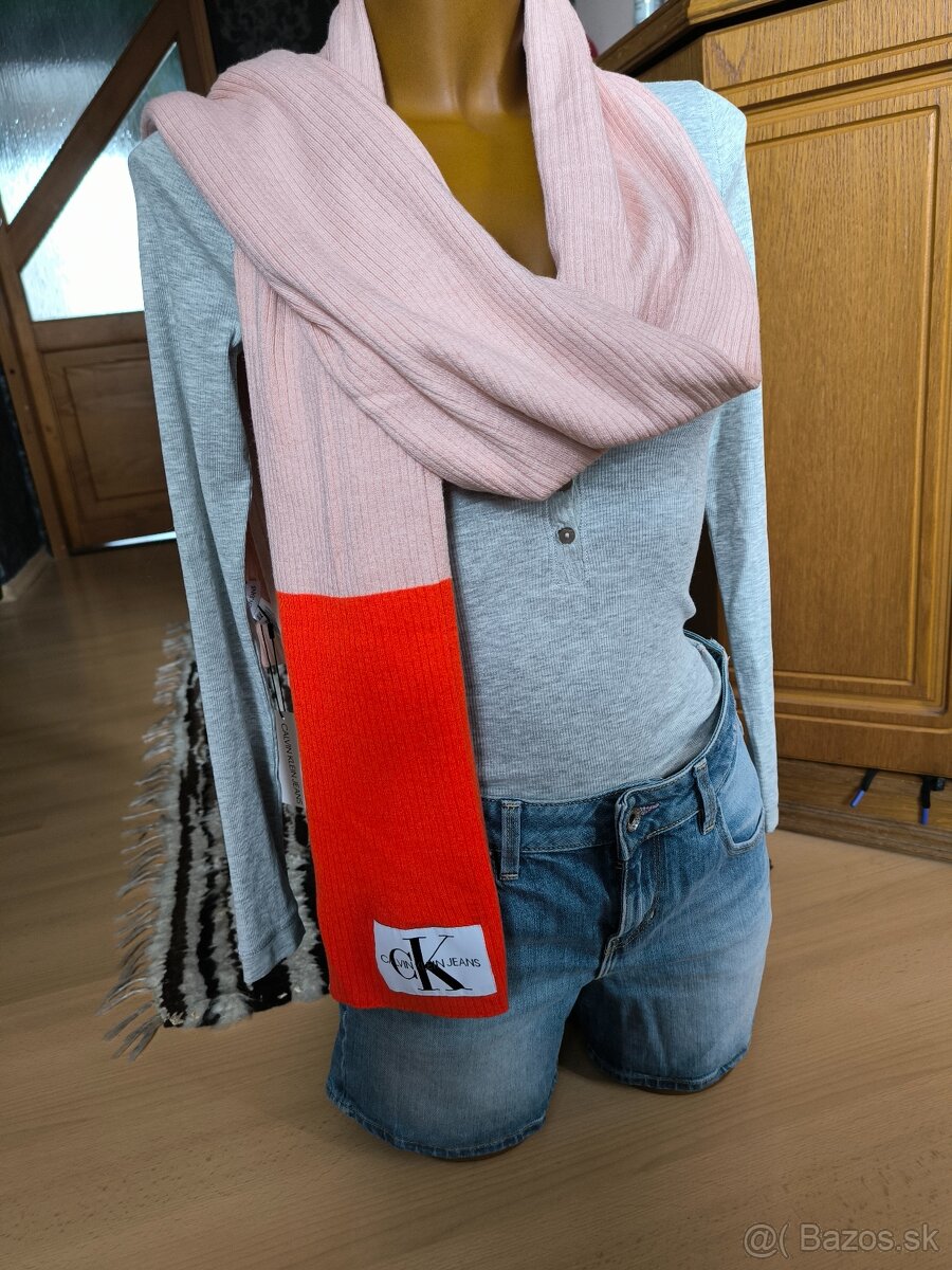 Dámsky šál Calvin Klein