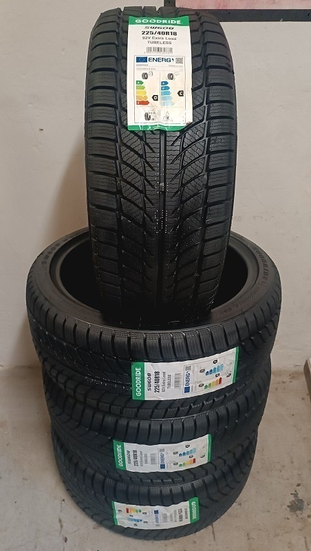 225/40 R18 zimné pneumatiky DOT 2025