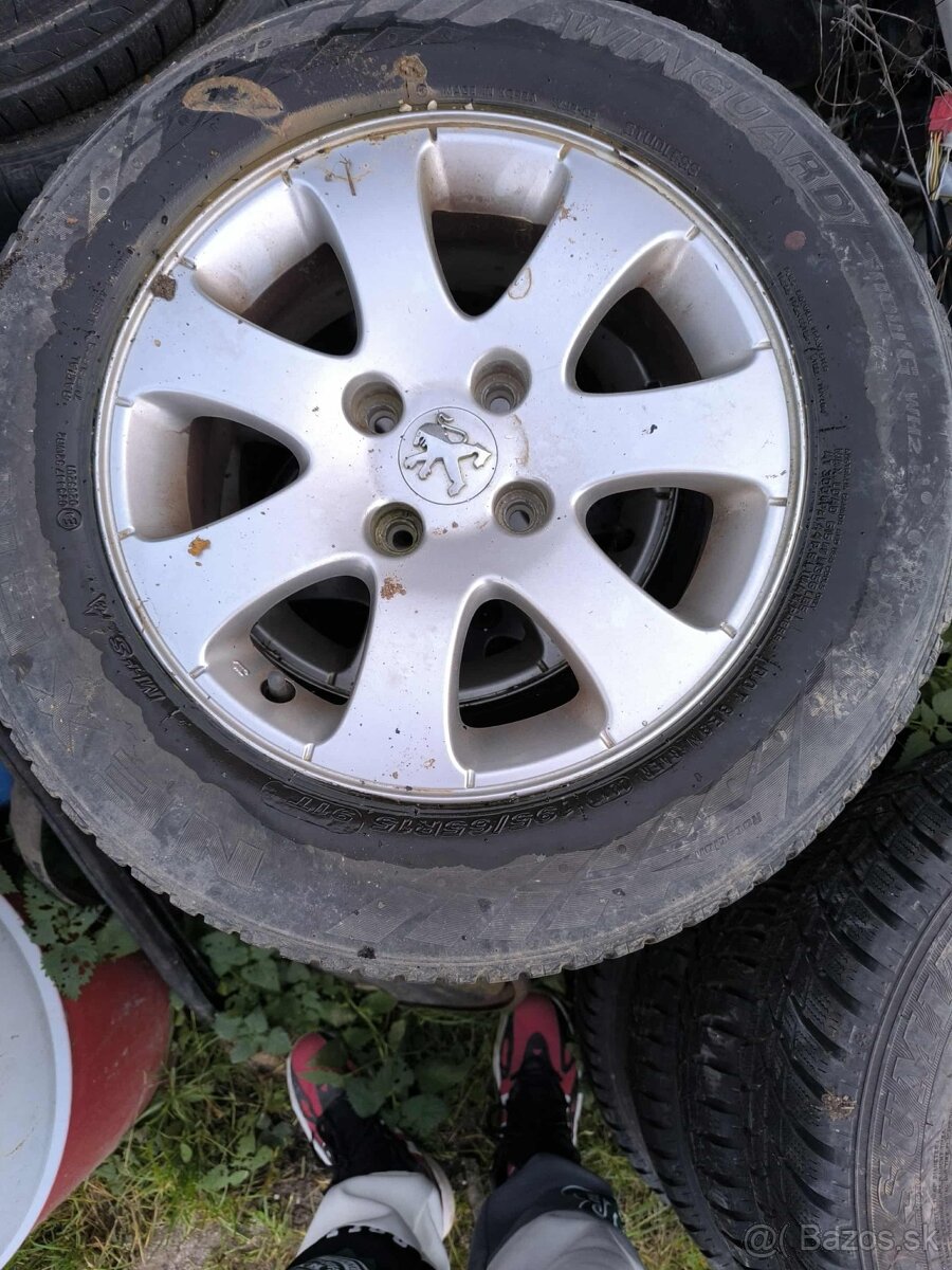 Zimne pneu na elektronoch 4x108