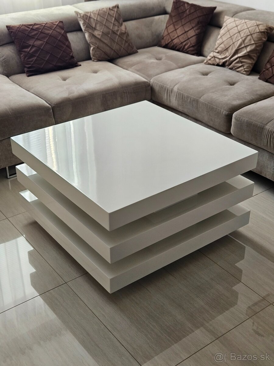 Predám moderný konferenčný stolík