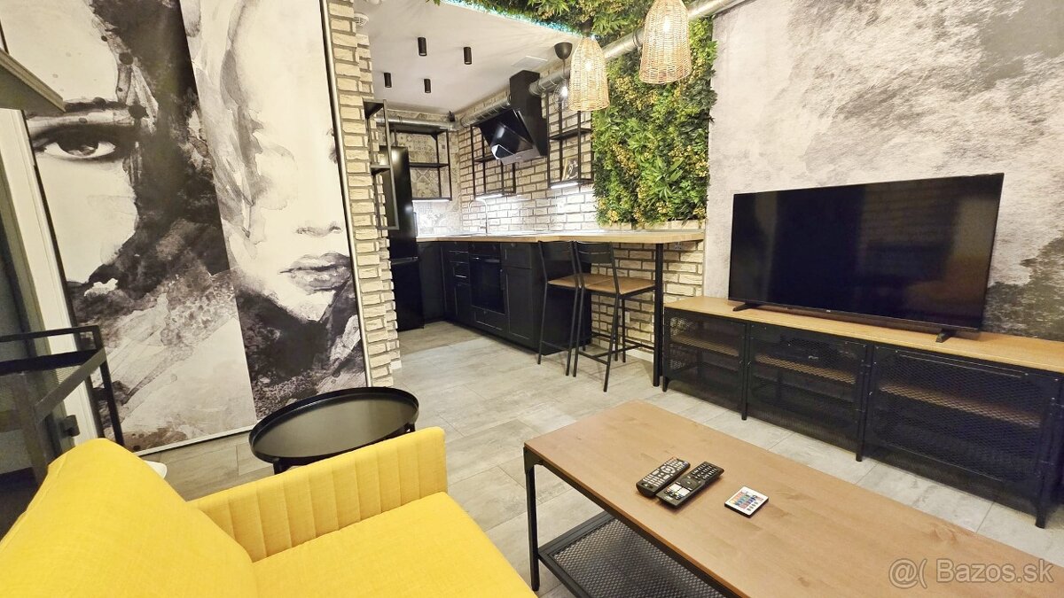 Prenájom garsónka v centre mesta Banská Bystrica