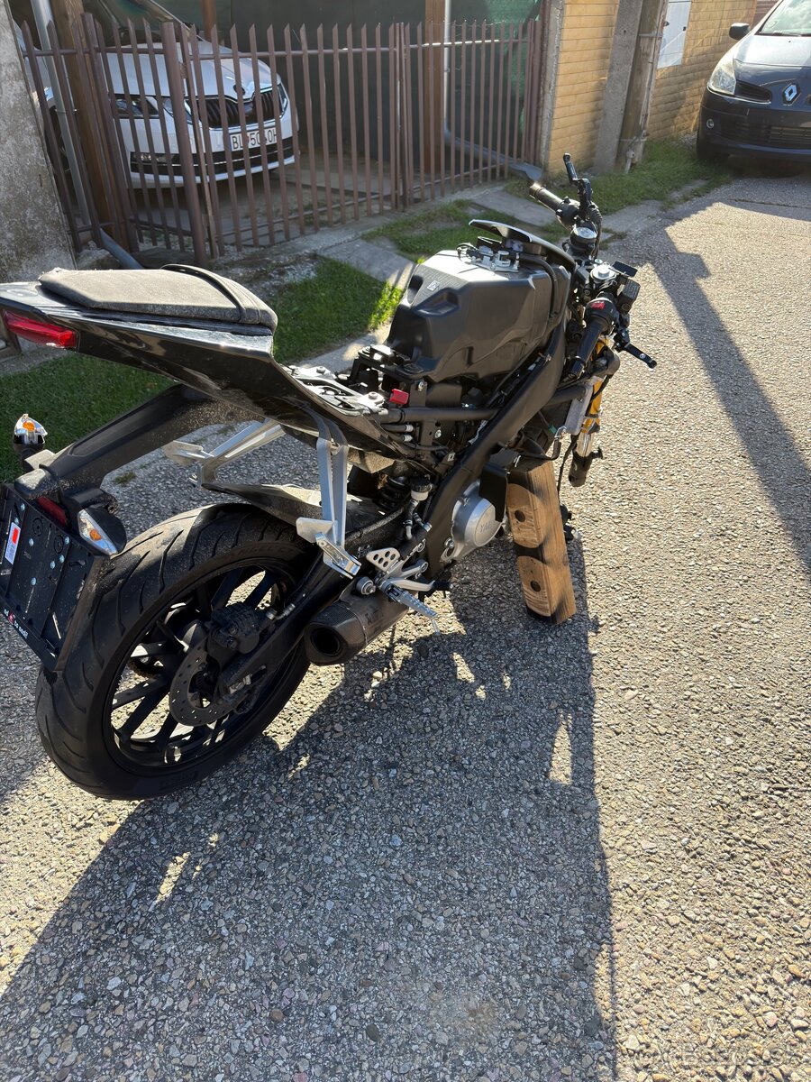 2017 Yamaha YZF R125 náhradné diely