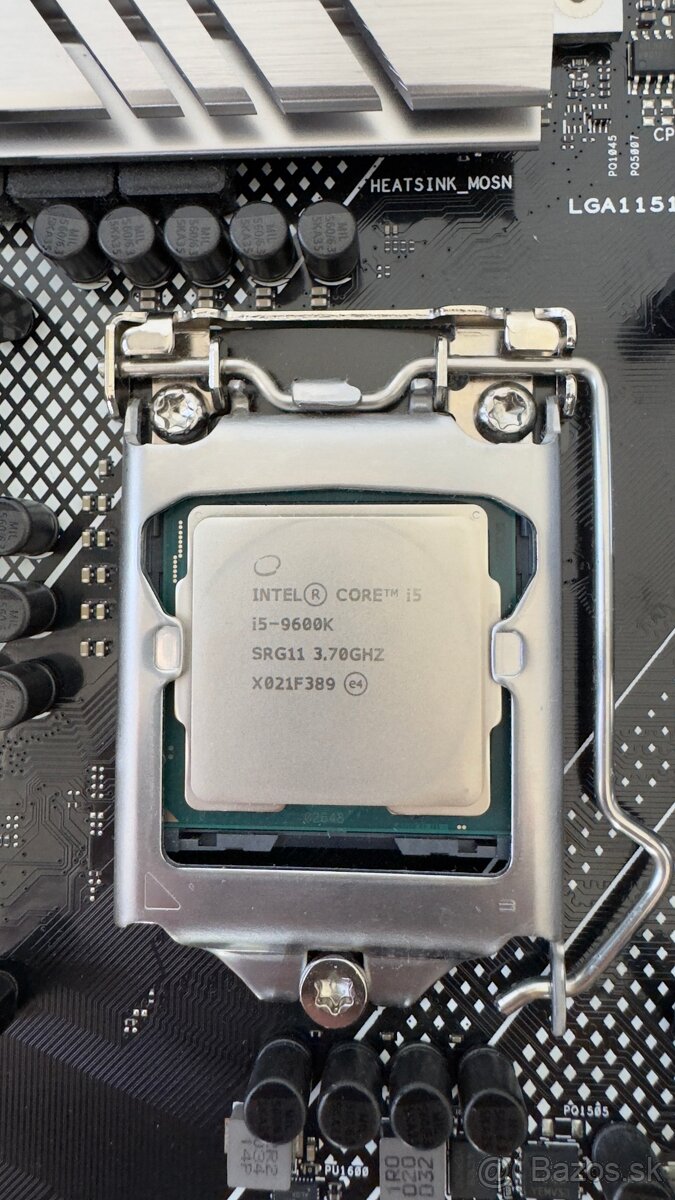 Základná doska + CPU + RAM