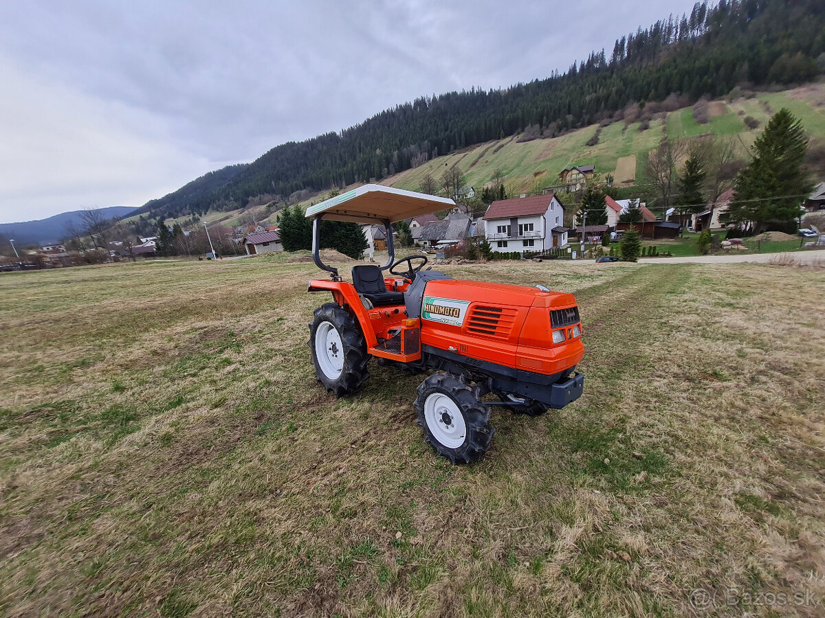 Hinomoto nx220 vel Kubota GL
