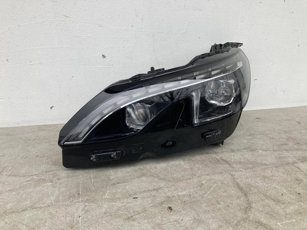 PEUGEOT 3008 5008 II 16- ĽAVÉ PREDNÉ LED SVETLO