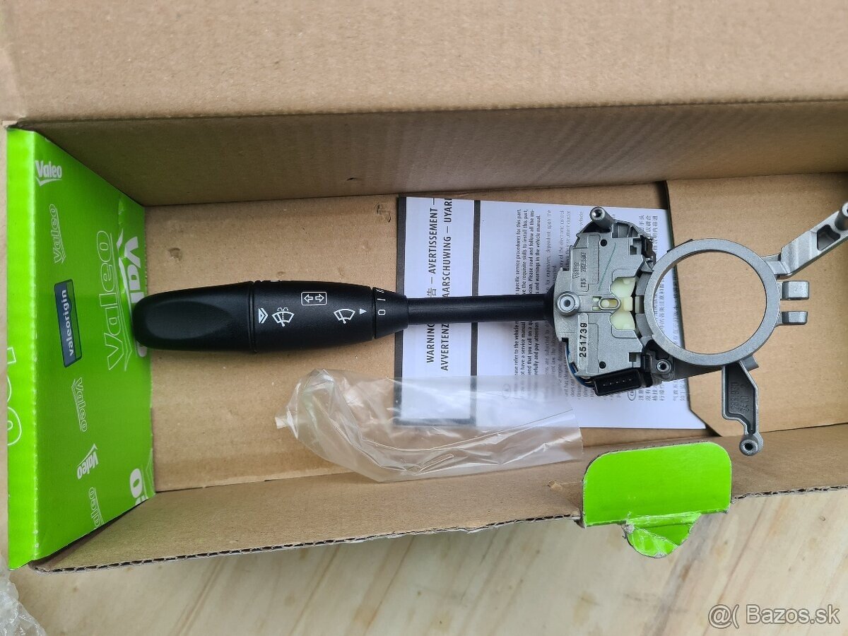 Páčka svetiel/smeroviek Mercedes 251739
