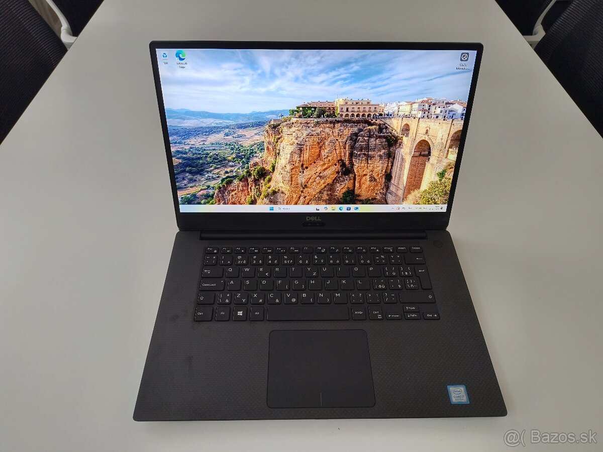 Dell Presicion 5540 - 15,6/i7/16GB/512GB/NV T1000/W11