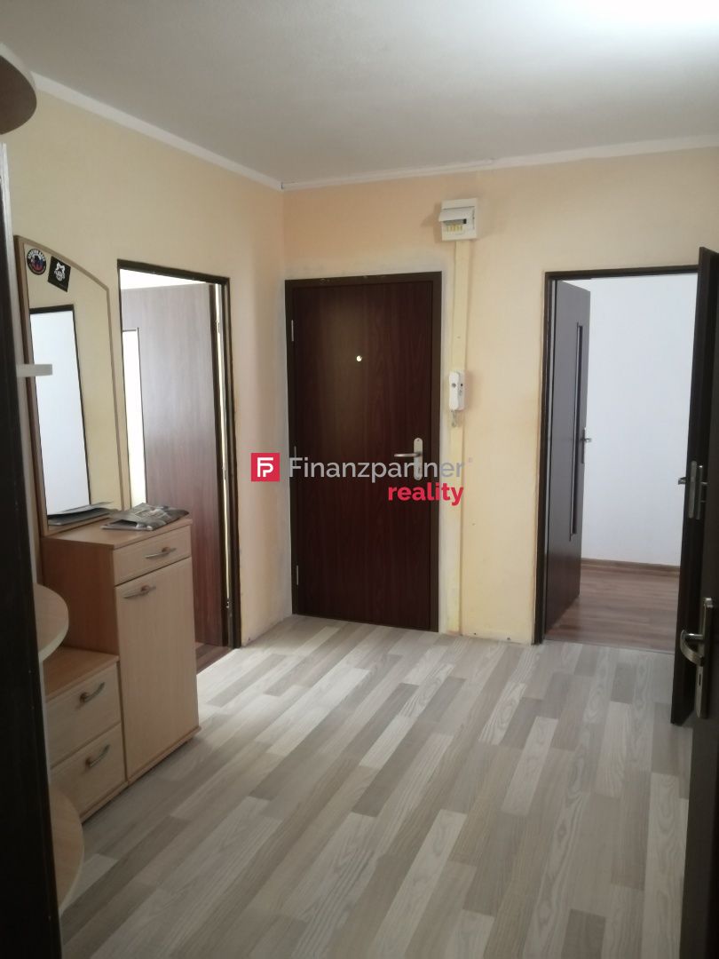 Prenájom 2 izbový byt, Chrenová, Nitra