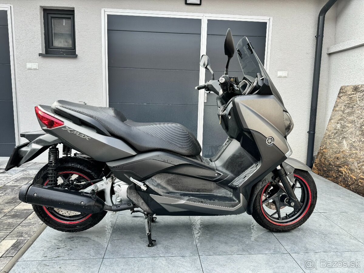 Yamaha X Max 250 Scooter