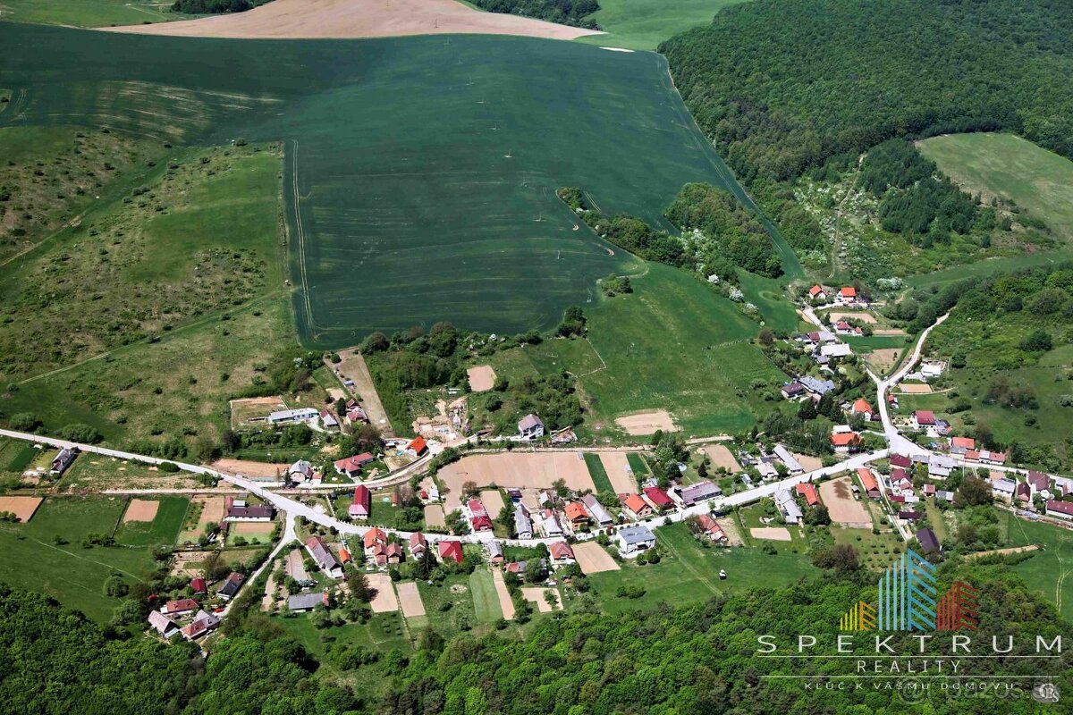 NOVÁ CENA/ OBEC Dubnička pozemok na predaj