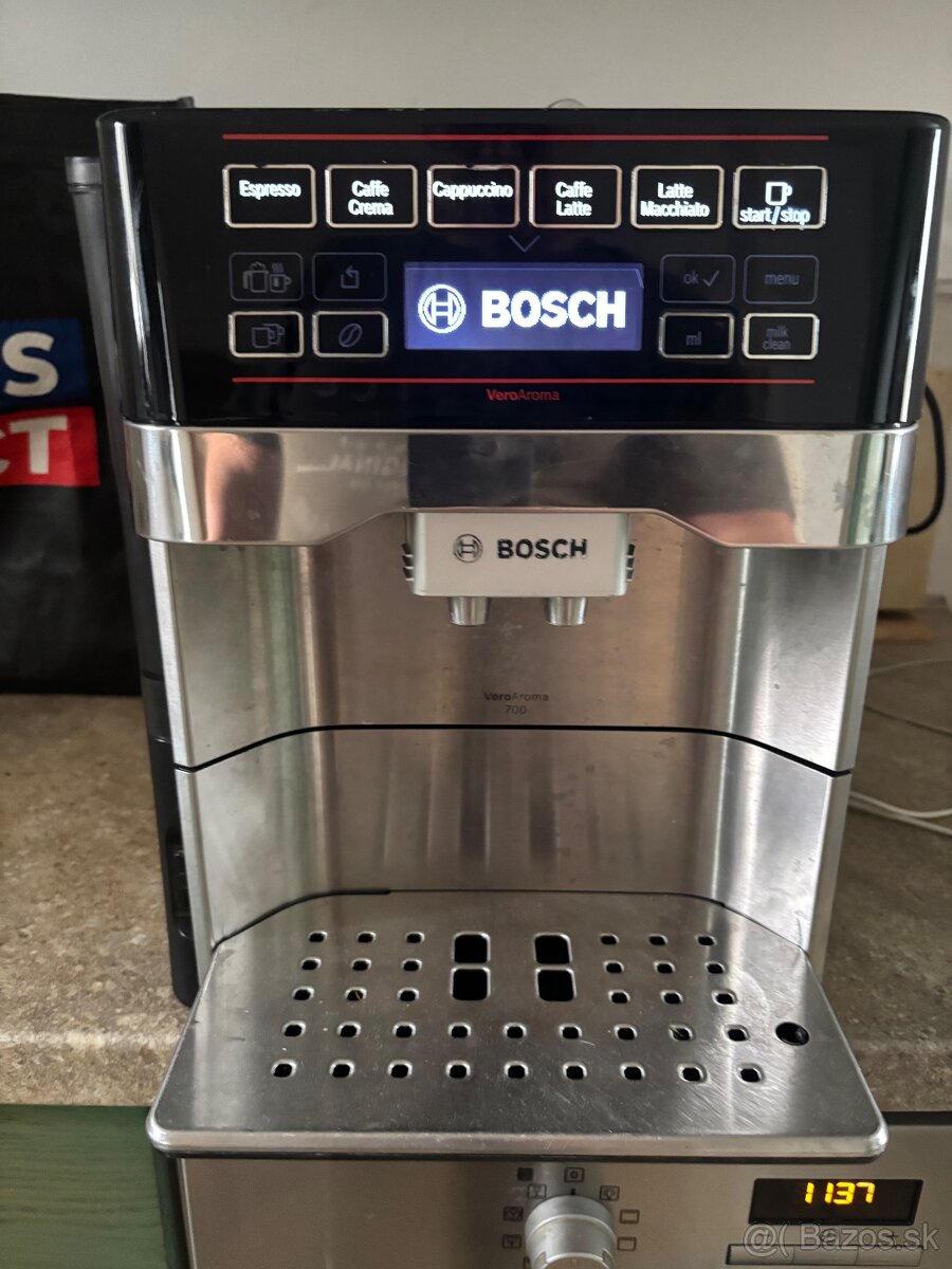 kavovar bosch vero aroma 700