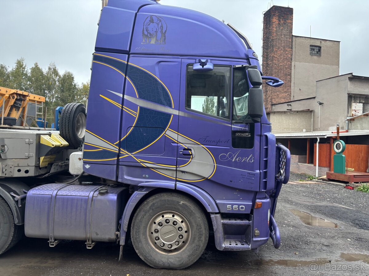 Ťahač Iveco Stralis