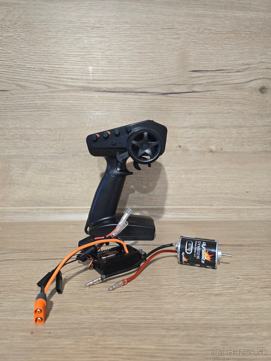 RC Spektrum vysielač a regulátor s prijímačom 2v1