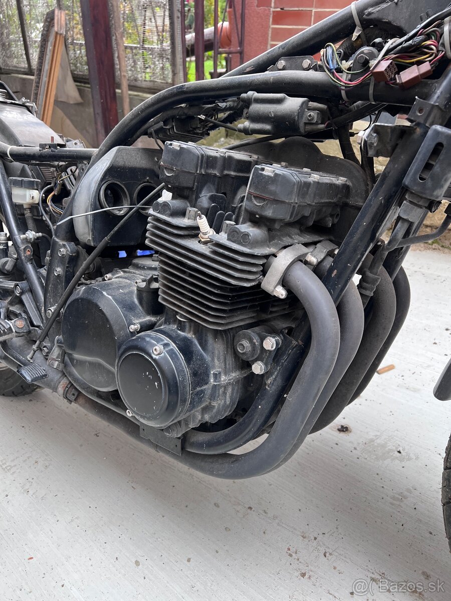 Kawasaki kz 750