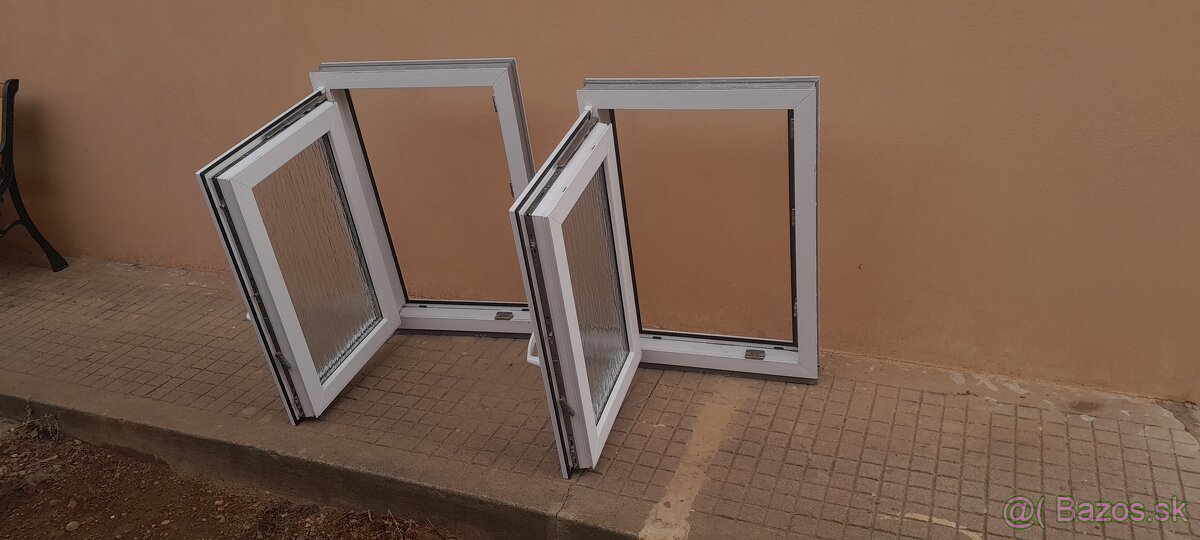 Plastove okna