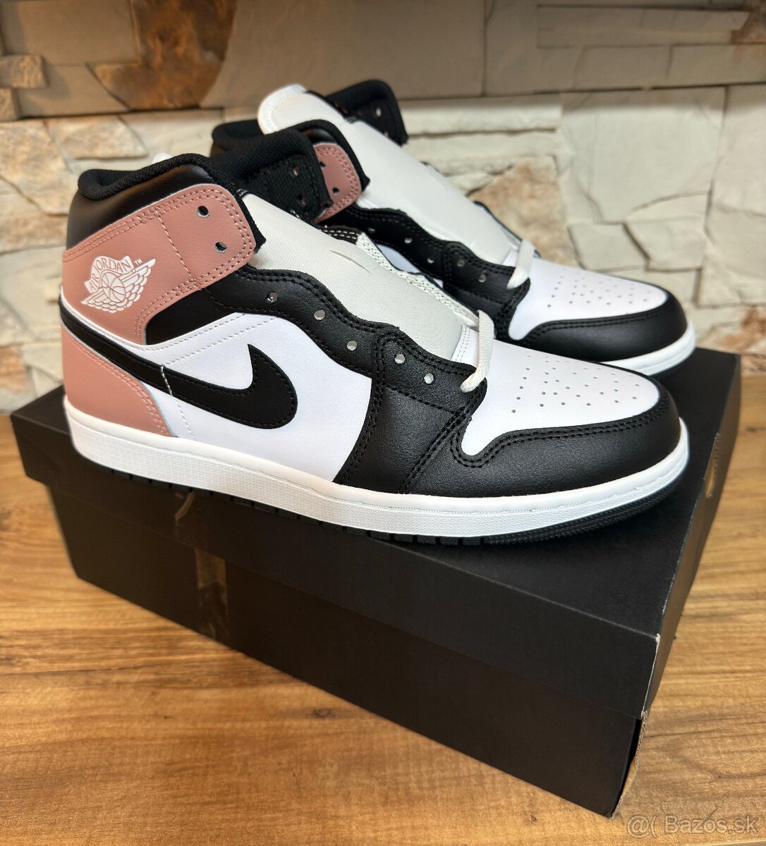 Predam Air Jordan 1 Mid velkost 43
