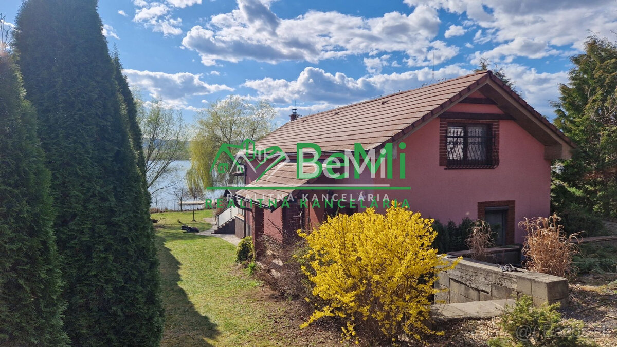 Jedinečná chata alebo rodinný dom pri Teplom vrchu-NA PREDAJ