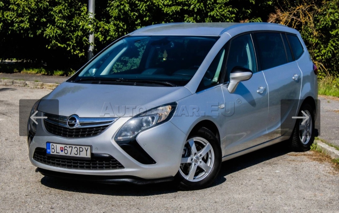 Predam Opel zafira tourer 2014"