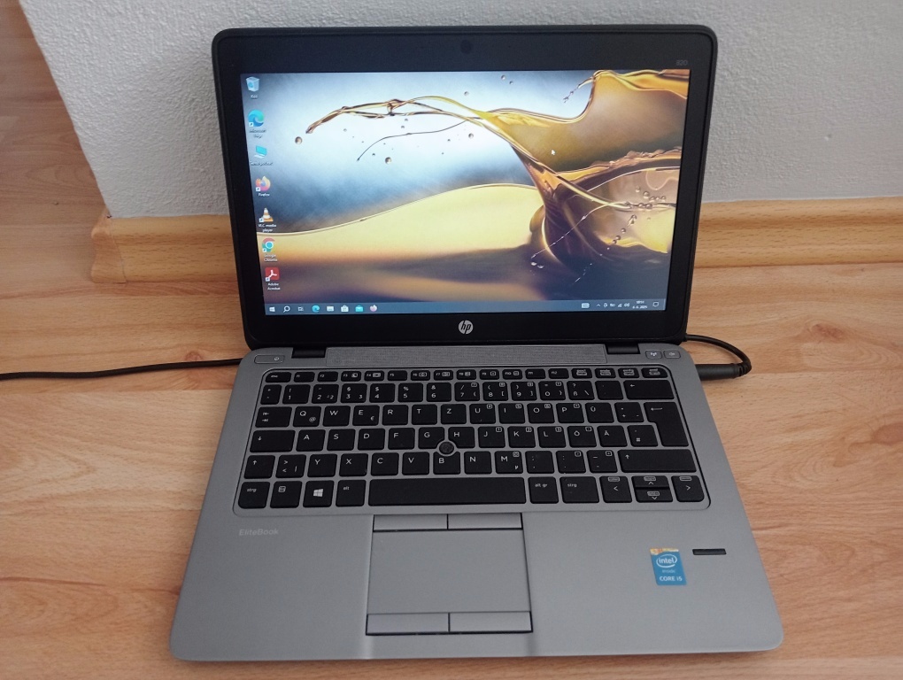 predám HP elitebook 820 g2 - Intel core i5 - 4gb ram