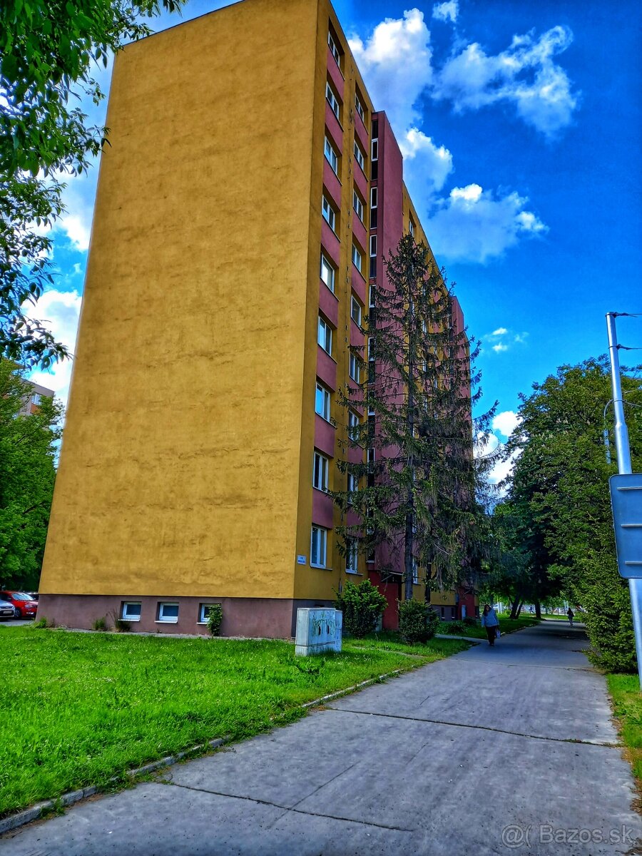 2- izbový byt na Sídlisku 2