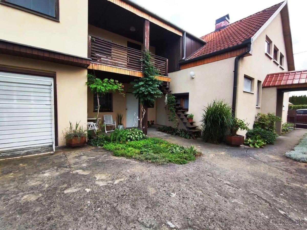 Predám RD vhodný na bývanie, ale aj na komerčné účely