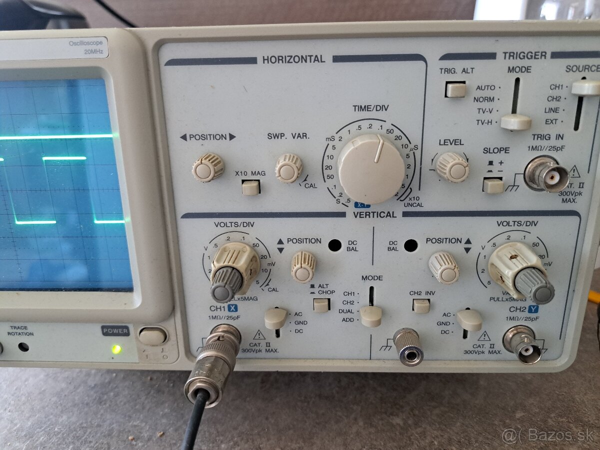 Osciloskop GOS 620 a sonda 1:50